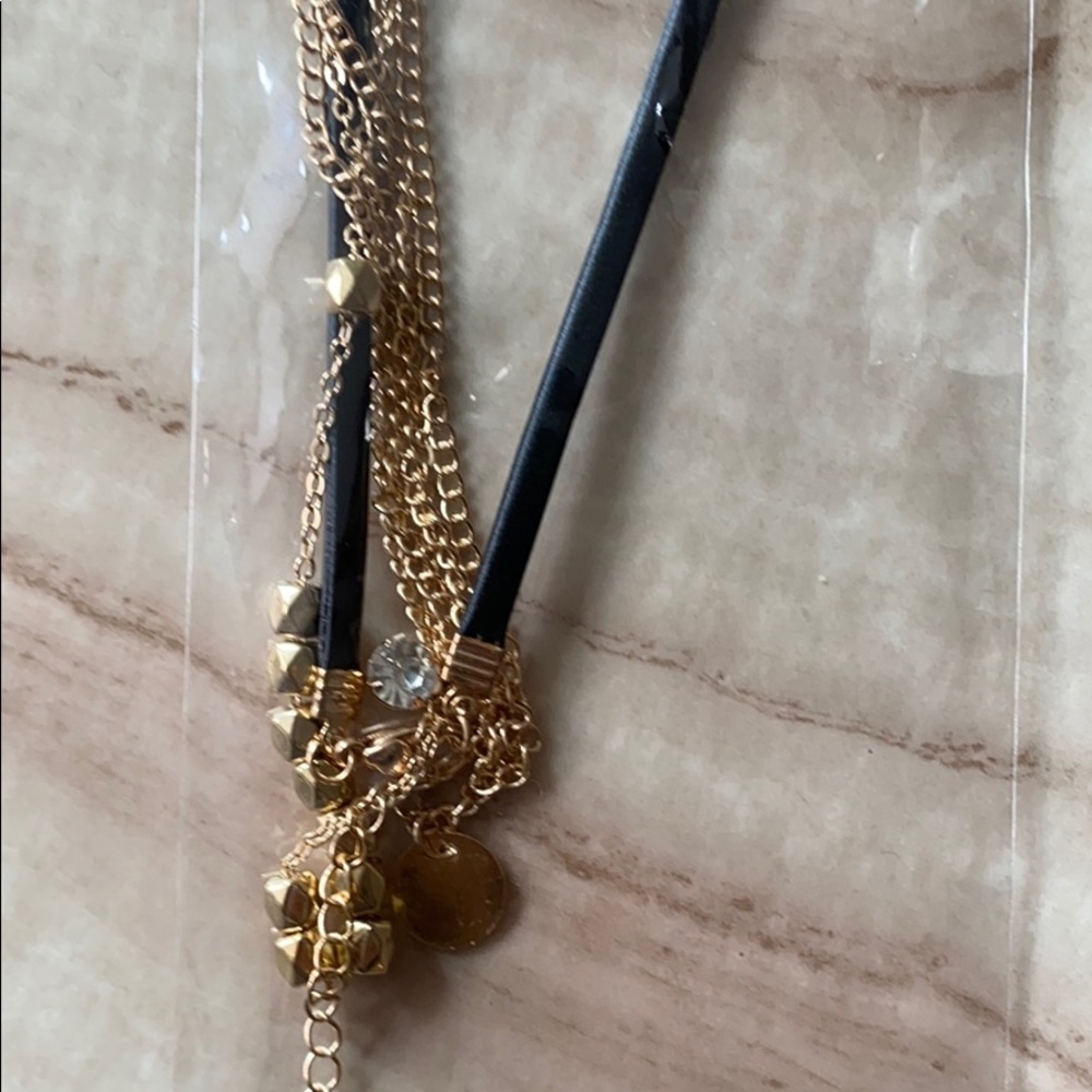 Layered necklace - Picture 3 of 4
